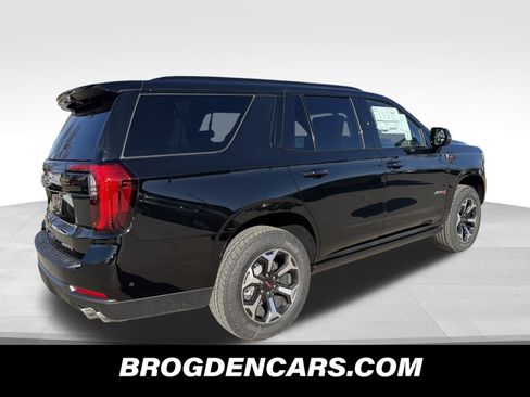 New 2026 GMC Yukon AT4 Ultimate image 3