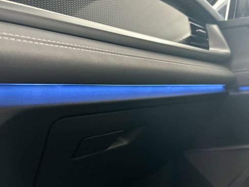 New 2026 Volkswagen Tiguan SE R-Line FWD image 28