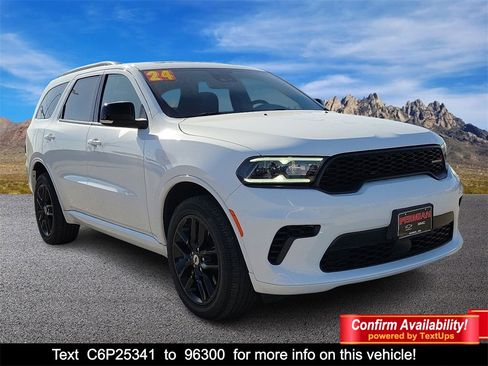 Used 2024 Dodge Durango GT image 1