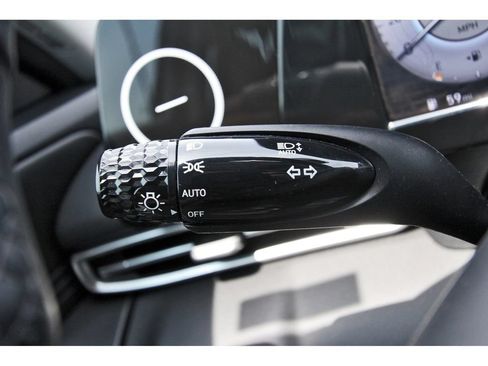 Used 2022 Hyundai Elantra SEL w/ Convenience Package FWD image 20
