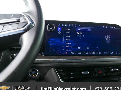 Used 2025 Chevrolet Tahoe LT image 12