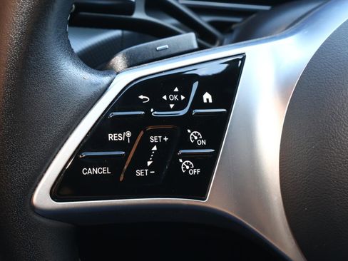 Used 2024 Mercedes-Benz C 300 4MATIC Sedan image 22