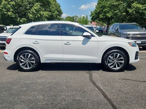 Used 2021 Audi Q5 2.0T Premium Plus w/ Premium Plus Package AWD/4WD image 7