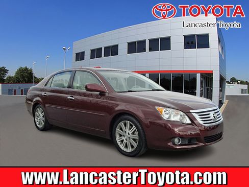 Used 2009 Toyota Avalon Limited image 1