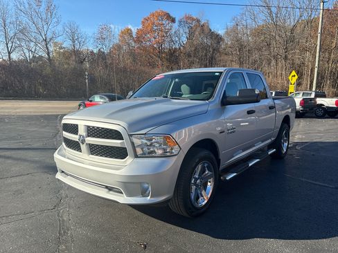 Used 2017 RAM 1500 Express w/ Express Value Package image 3