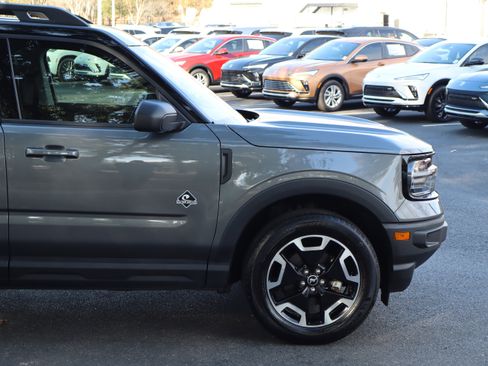Used 2024 Ford Bronco Sport Outer Banks image 11