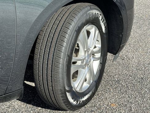 Used 2021 Buick Enclave Essence w/ Trailering Package, 5000 lbs. image 12