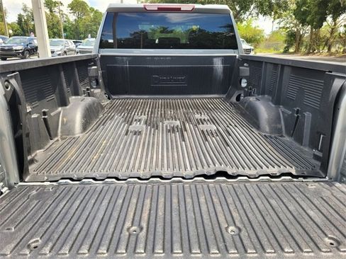 Used 2024 Chevrolet Silverado 2500 LT image 20