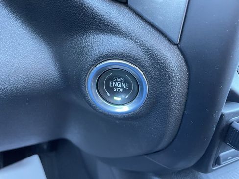 Used 2022 Chevrolet Silverado 1500 LTZ w/ LTZ Premium Package image 23