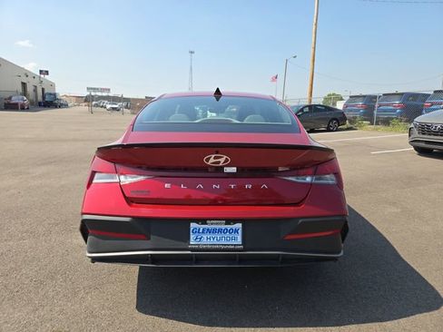 Certified 2025 Hyundai Elantra Sport FWD image 7