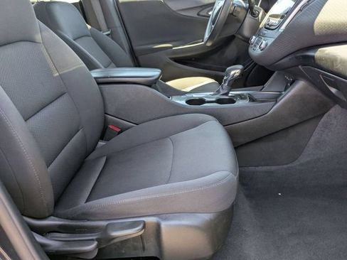 Used 2023 Chevrolet Malibu LT FWD image 30