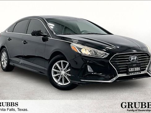 Used 2018 Hyundai Sonata SE image 1