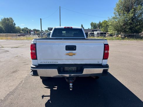Used 2018 Chevrolet Silverado 3500 LT w/ LT Convenience Package AWD/4WD image 6