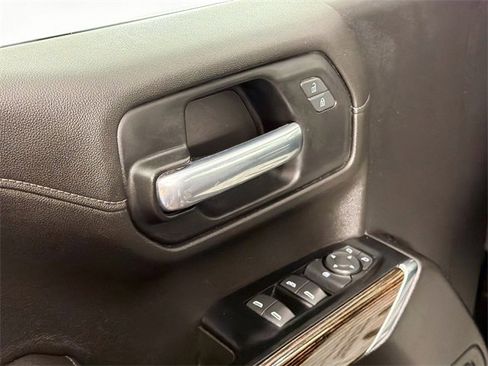 Used 2019 GMC Sierra 1500 Elevation image 16