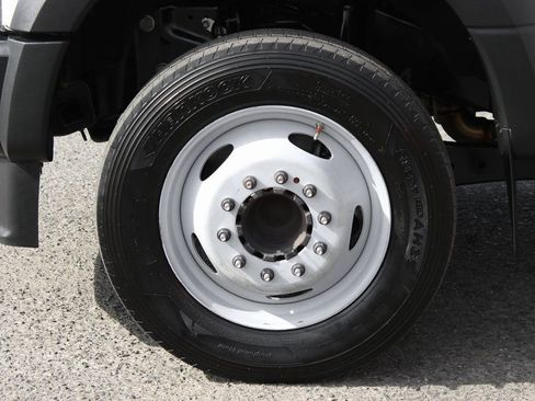 Used 2020 Ford F450 XL w/ Power Equipment Group image 33