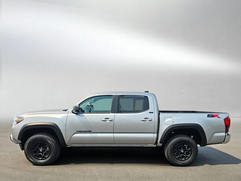 Used 2023 Toyota Tacoma SR5 w/ SX Package RWD image 2