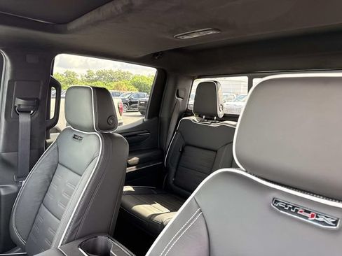 New 2026 GMC Sierra 1500 AT4X AWD/4WD image 17