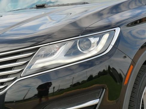 Used 2018 Lincoln MKC Premiere FWD image 10