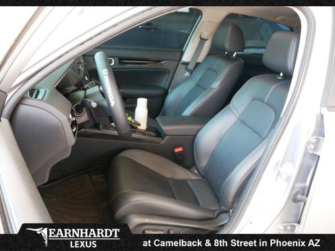 Used 2023 Honda Civic EX-L image 2