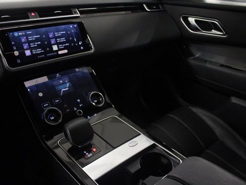 Used 2022 Land Rover Range Rover Velar R-Dynamic S AWD/4WD image 22