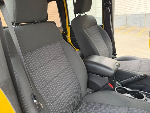Used 2011 Jeep Wrangler Unlimited Sport AWD/4WD image 26