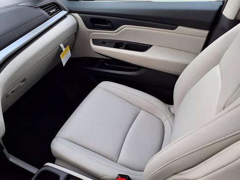 New 2026 Honda Odyssey EX-L image 17