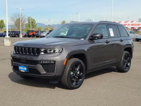 New 2026 Jeep Grand Cherokee Limited AWD/4WD image 1