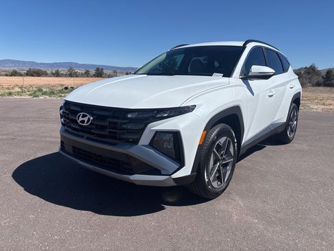 Certified 2026 Hyundai Tucson SEL AWD/4WD image 1