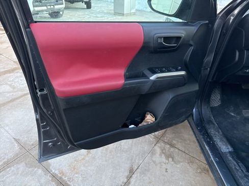 Used 2023 Toyota Tacoma SR image 22