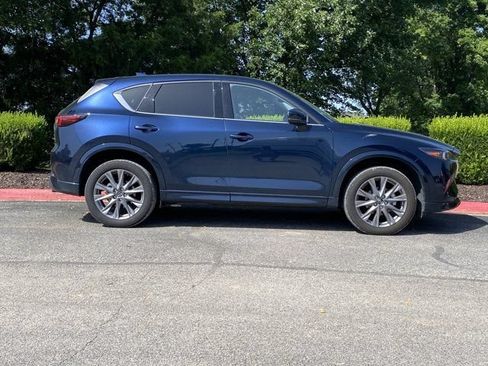 Used 2024 MAZDA CX-5 AWD 2.5 S w/ Premium Package image 2