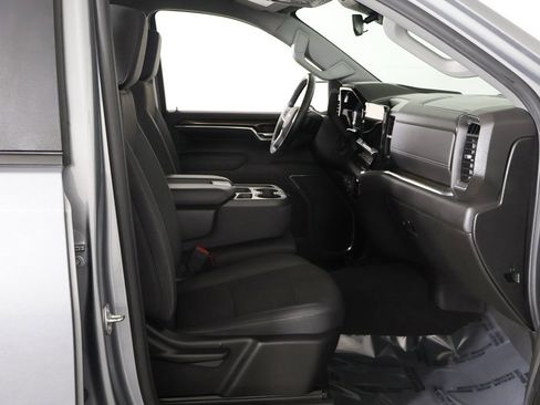 Used 2024 Chevrolet Silverado 1500 LT image 25