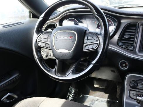 Used 2021 Dodge Challenger GT RWD image 18