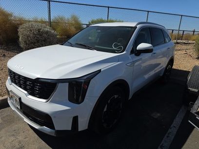 Used 2024 Kia Sorento S