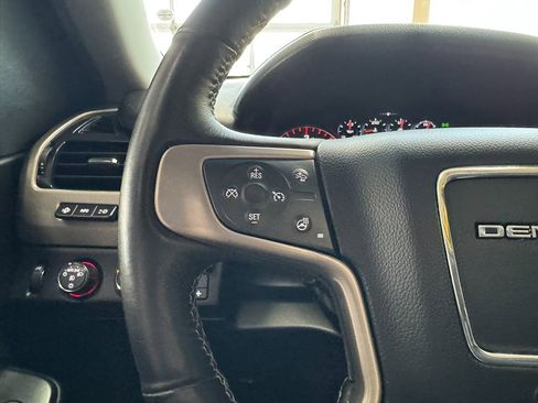 Used 2016 GMC Yukon Denali w/ Open Road Package AWD/4WD image 33