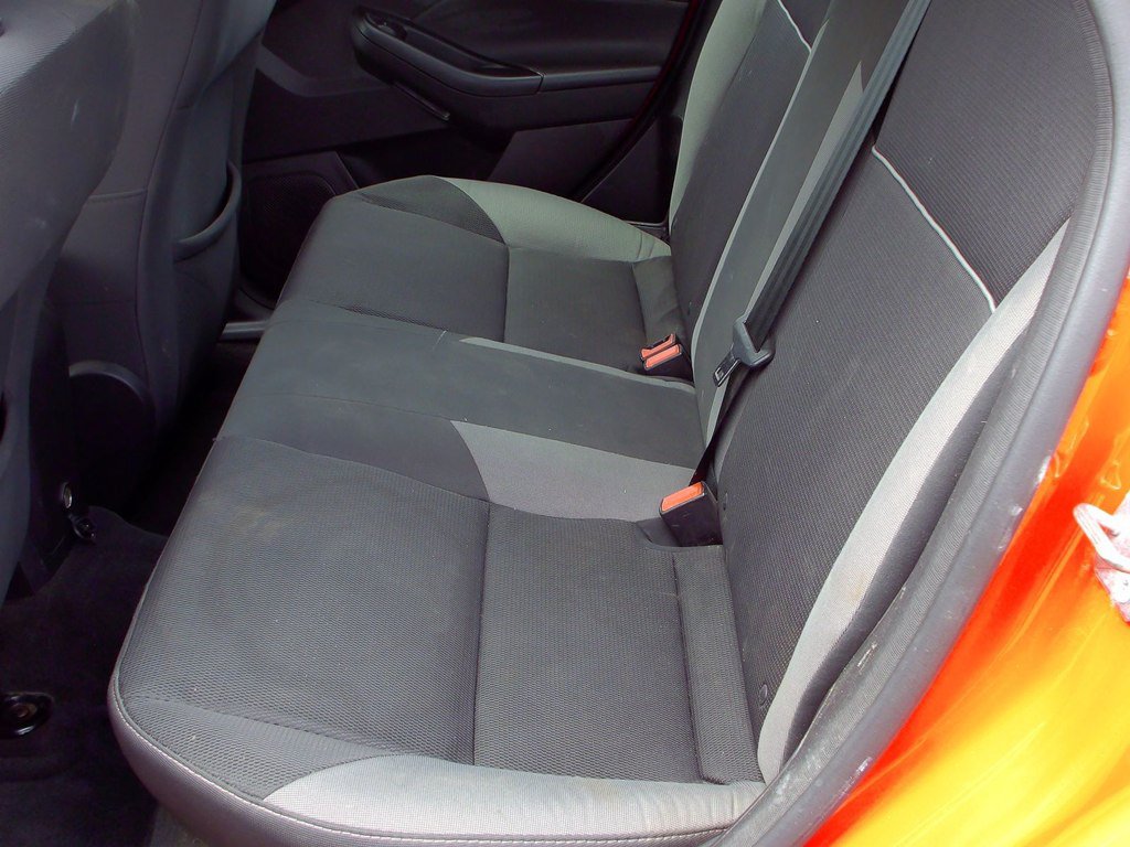 Used 2014 Ford Focus SE FWD image 6