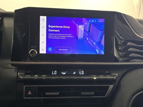 Certified 2025 Toyota Camry LE image 27