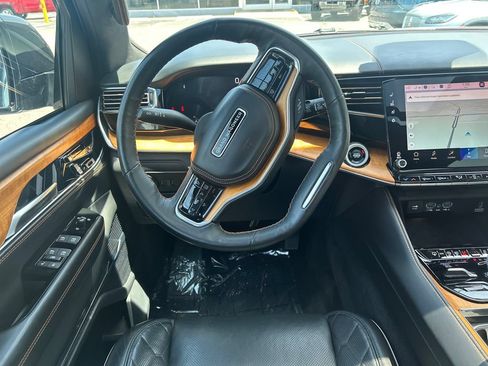 Used 2024 Jeep Grand Wagoneer L Series III AWD/4WD image 16