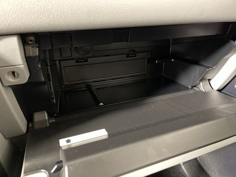 Used 2013 Toyota 4Runner SR5 w/ Convenience Pkg image 25