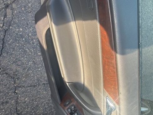 Used 2004 Mercedes-Benz C 320 4MATIC Sedan image 12