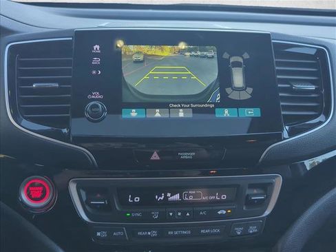 Used 2022 Honda Pilot Elite image 14