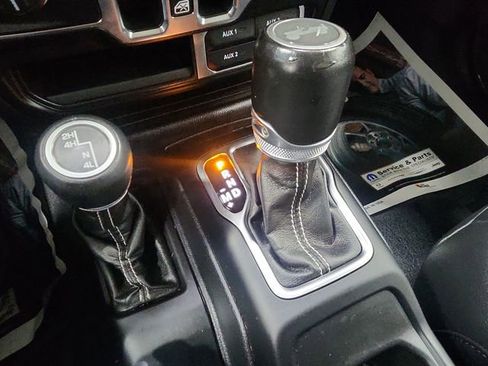 Used 2022 Jeep Wrangler Unlimited Sahara w/ LED Lighting Group image 22