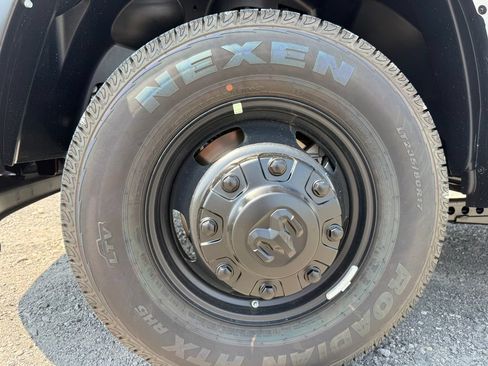 New 2026 RAM 3500 Tradesman AWD/4WD image 24