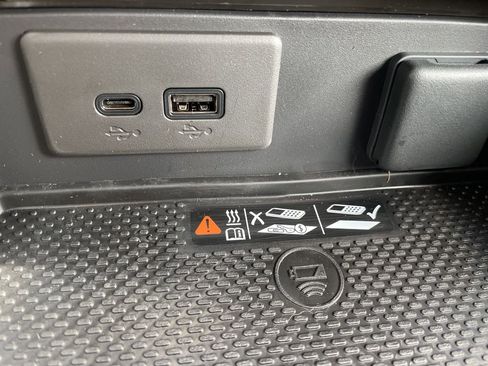 New 2026 Buick Envision Sport Touring image 18