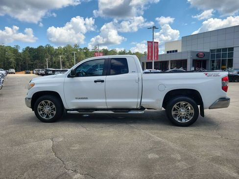 Used 2014 Toyota Tundra SR5 w/ SR5 Upgrade Package RWD image 2