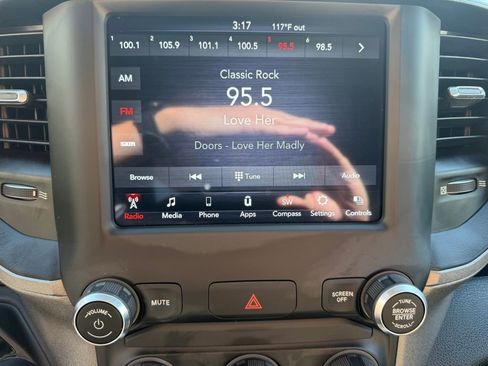 Used 2021 RAM 2500 Tradesman image 25