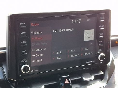 Used 2022 Toyota Corolla SE image 16