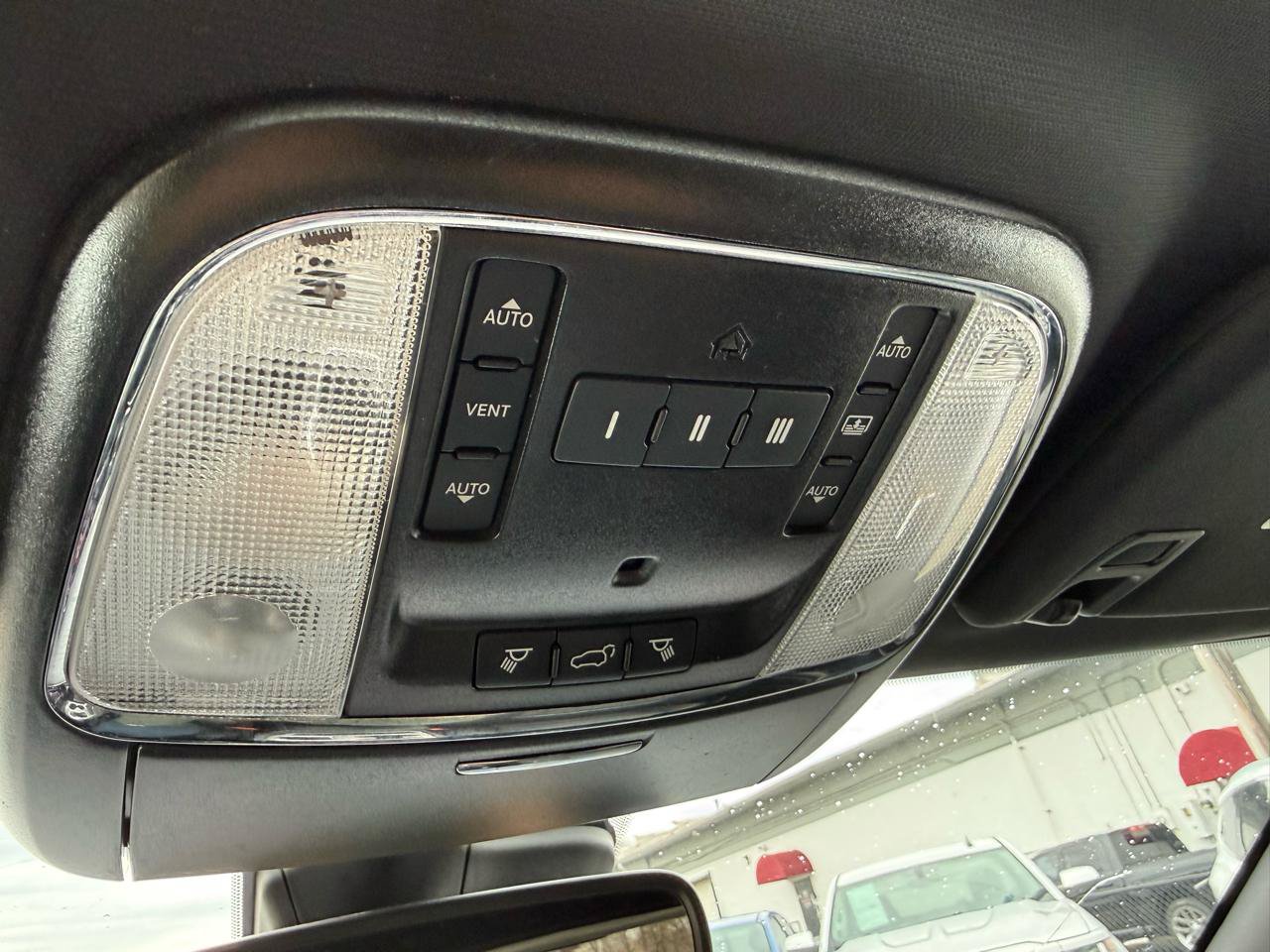 Used 2021 Jeep Grand Cherokee Limited w/ Quick Order Package 28K 80th AWD/4WD image 29