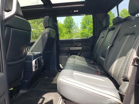 Used 2022 Ford F350 Platinum AWD/4WD image 11