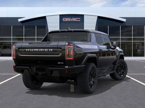 New 2026 GMC Hummer EV 4x4 Crew Cab image 4