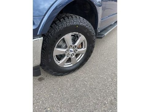 Used 2019 Ford F150 Lariat w/ Equipment Group 502A Luxury image 7